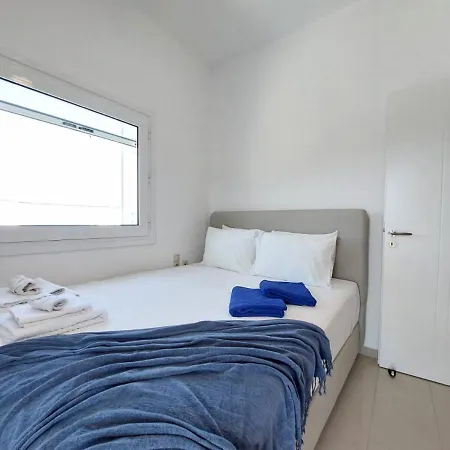 Unnis 3 Bedroom Holiday In The Central Of Almyrida